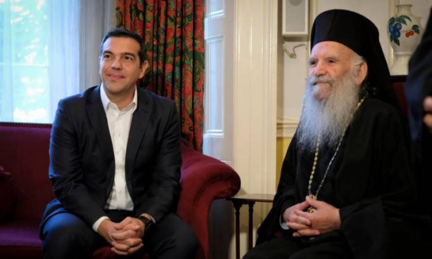Λονδίνο: Συνάντηση του Αλέξη Τσίπρα με τον αρχιεπίσκοπο Θυατείρων και Μεγάλης Βρετανίας