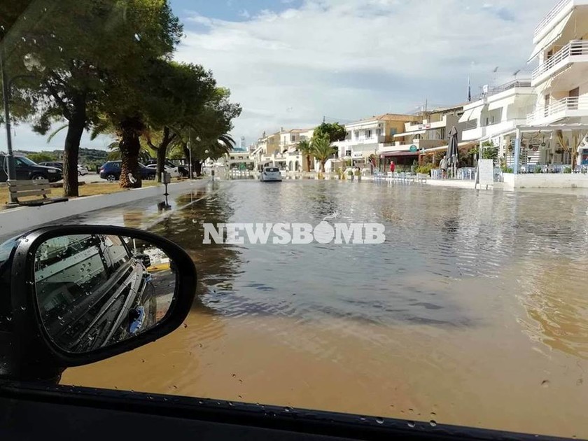 Καιρός: Η «Νεφέλη» πνίγει τη χώρα: Εγκλωβισμοί, πλημμύρες και καταστροφές (pics)