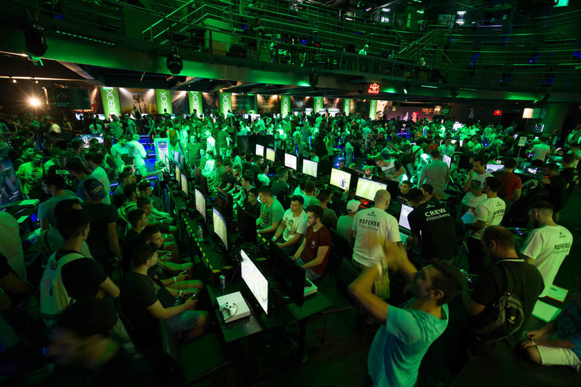 Περισσότεροι από 8.000 gamers έζησαν την εμπειρία του Xbox Arena Festival powered by Πλαίσιο!