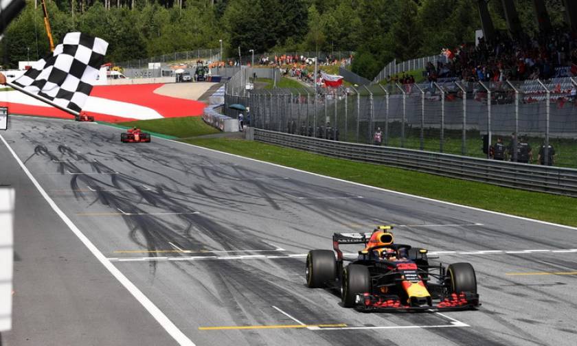 Formula 1: «Εντός έδρας» νίκη για τον Φερστάπεν στο θρίλερ της Αυστρίας