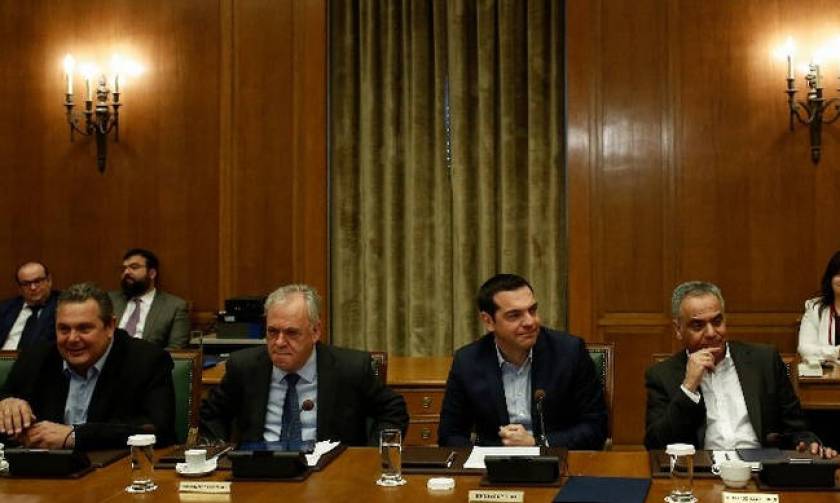 PM Tsipras to chair cabinet meeting