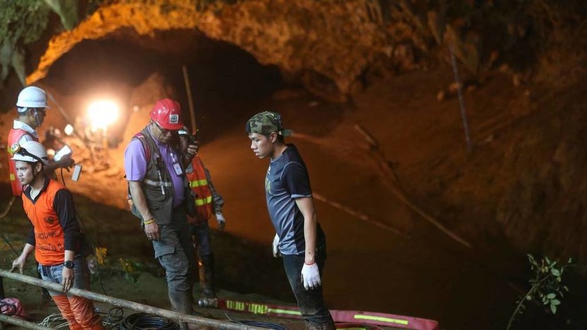 Ταϊλάνδη: Τα παιδιά είναι ζωντανά αλλά μπορεί να μείνουν παγιδευμένα για μήνες στη σπηλιά