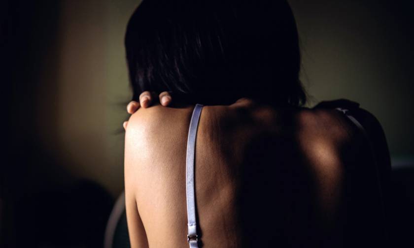 ΣΟΚ στην Πρέβεζα: Αποπειράθηκε να βιάσει 17χρονη μέσα στο σπίτι της