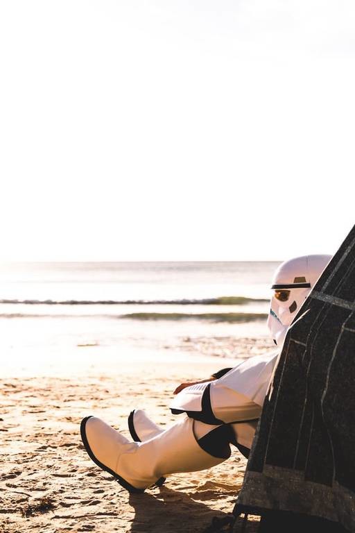 Star Wars: Αυτή είναι η σκηνή που κάνει «πάταγο» στις παραλίες (Pics+Vid)