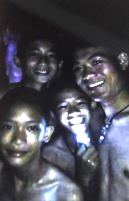 Θρίλερ στην Ταϊλάνδη: Πώς και γιατί εγκλωβίστηκαν τα παιδιά στην σπηλιά