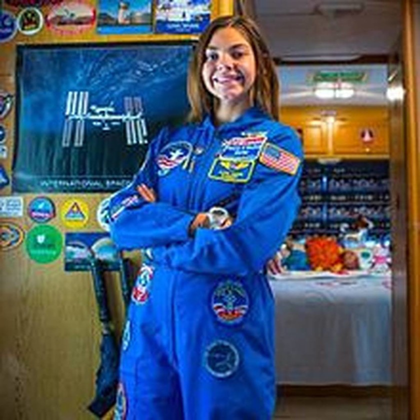 Η NASA εκπαιδεύει 17χρονη για να γίνει ο πρώτος άνθρωπος που θα πάει στον Άρη
