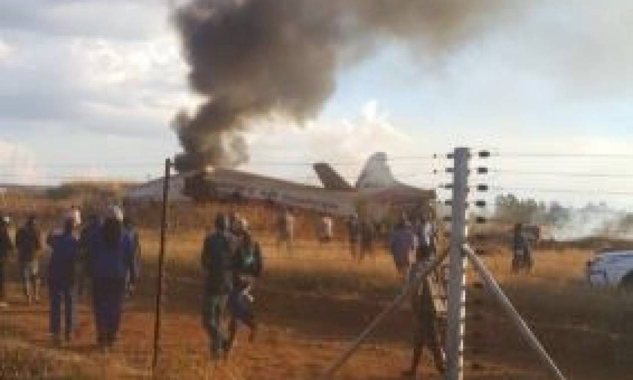 Νότια Αφρική: Ένας νεκρός και 19 τραυματίες από συντριβή αεροσκάφους (pics)