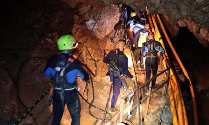 Ταϊλάνδη - Αποκάλυψη ΣΟΚ: Το τρομακτικό συμβάν στο σπήλαιο μόλις βγήκαν τα παιδιά