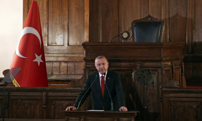 Τουρκία: Το πρώτο Υπουργικό Συμβούλιο του Ερντογάν ως… απόλυτος Σουλτάνος! (pics)
