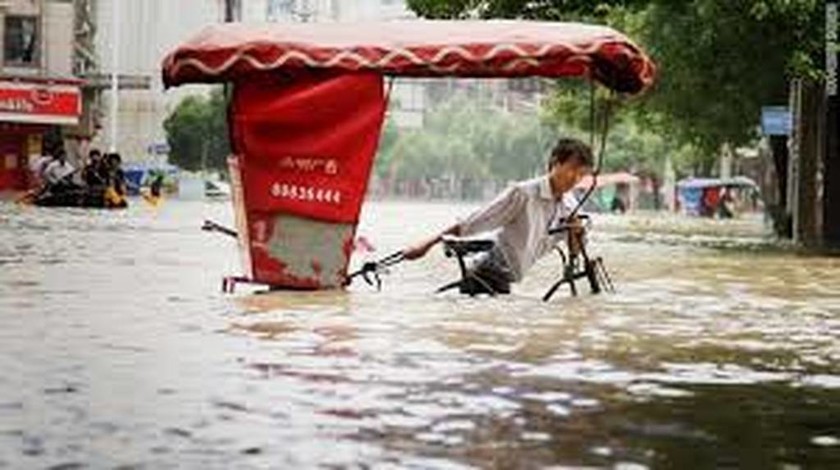  Κίνα: Καταστροφές και χάος από τις σφοδρές βροχοπτώσεις