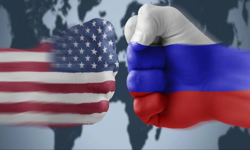 Politico για Τραμπ - Πούτιν: «Η συνάντηση μπορεί να εξελιχθεί σε πολιτική καταστροφή για τις ΗΠΑ»