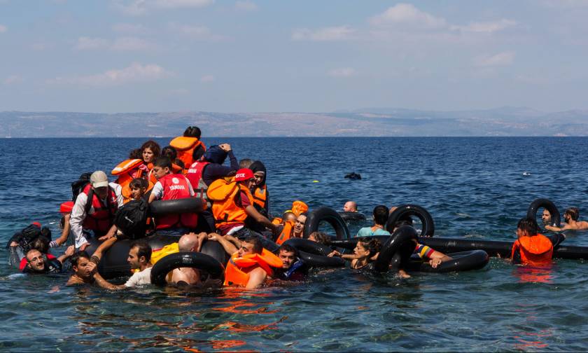 Τραγωδία στα Κατεχόμενα: Βυθίστηκε πλοιάριο με 150 πρόσφυγες  - Τουλάχιστον 19 νεκροί