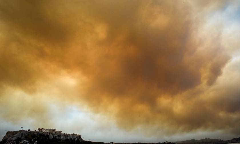 Φωτιά ΤΩΡΑ: Στις φλόγες η Κινέτα – «Πνίγεται» όλη η Αττική από τους καπνούς - Απίστευτες εικόνες