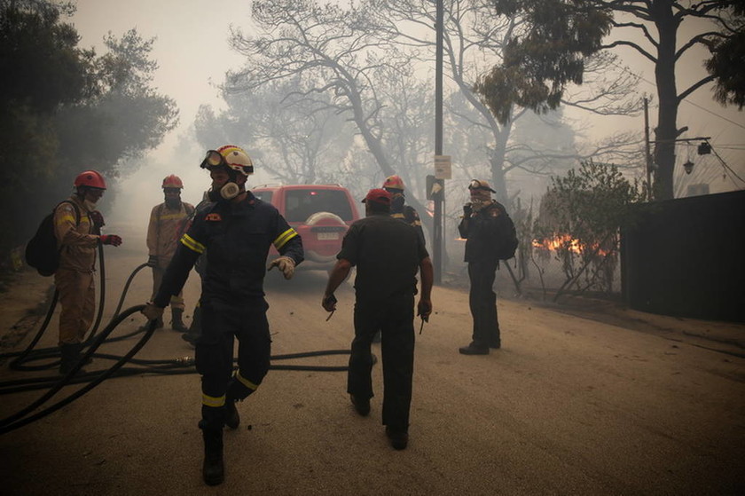 Φωτιά Κινέτα - ΤΩΡΑ: Πύρινη κόλαση στη Δυτική Αττική - Ολονύχτια η μάχη με τις φλόγες (pics)