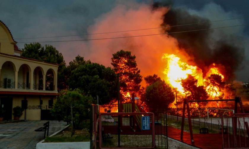 Φωτιές στην Αττική: Όλα όσα πρέπει να γνωρίζετε για τις πυρκαγιές που σκόρπισαν το θάνατο