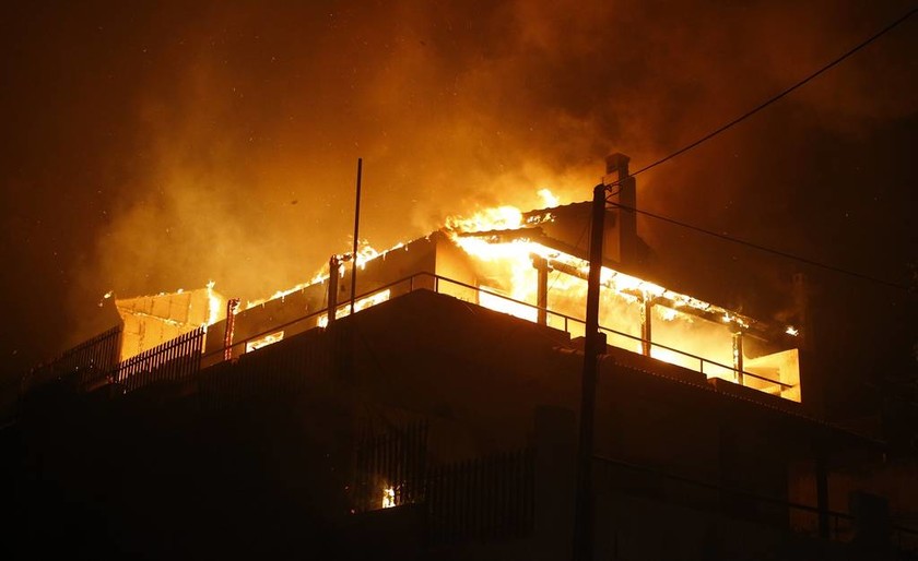 Ελληνική τραγωδία: Οι πυρκαγιές στην Αττική ήταν οι πιο φονικές της δεκαετίας στον πλανήτη (Vids)