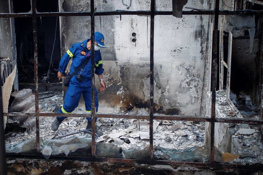 Φωτιά Αττική: Τραπεζικός λογαριασμός αλληλεγγύης της ΚΕΔΕ για όσους καταστράφηκαν τα σπίτια τους