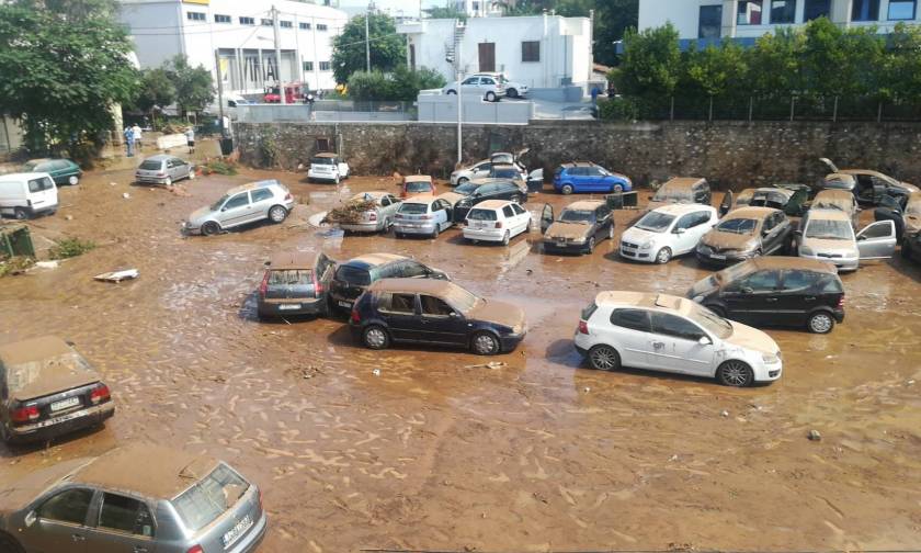 Πλημμύρες Μαρούσι: Άμεσα στην «πρώτη γραμμή» ο Καραμέρος - «Προτεραιότητά μας οι ανθρώπινες ζωές»