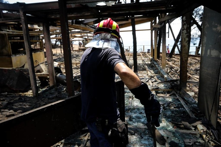 Φωτιά Μάτι: Στους 87 οι νεκροί από τις φονικές πυρκαγιές - Συνεχίζονται οι έρευνες για αγνούμενους