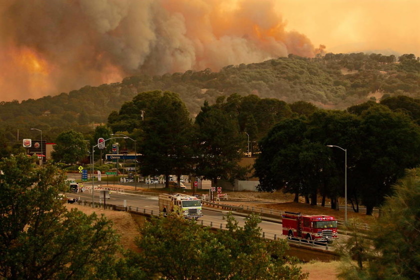 ΗΠΑ: 16 αγνοούμενοι από τις φονικές πυρκαγιές στην Καλιφόρνια (pics)