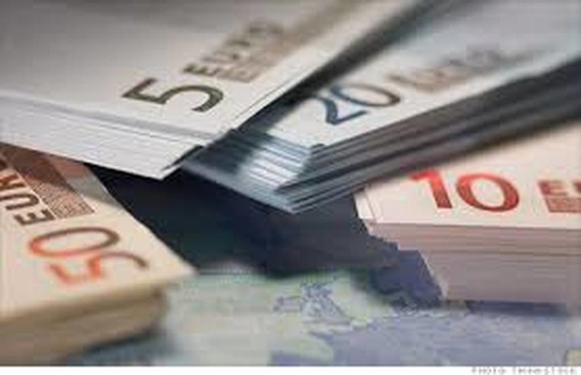 ΑΑΔΕ: Εξόφληση φόρου εισοδήματος σε δώδεκα δόσεις 