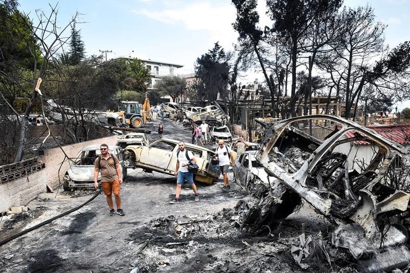 Φωτιά στο Μάτι - Τι συνέβη στη Λ. Μαραθώνος την ώρα της φονικής πυρκαγιάς