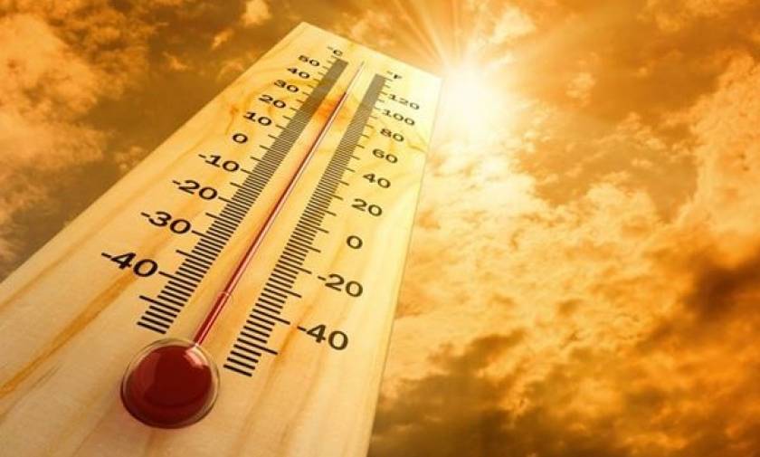 Καύσωνας: Τέσσερις μύθοι για το τι πρέπει να κάνουμε και τι όχι σε περιπτώσεις ακραίας ζέστης