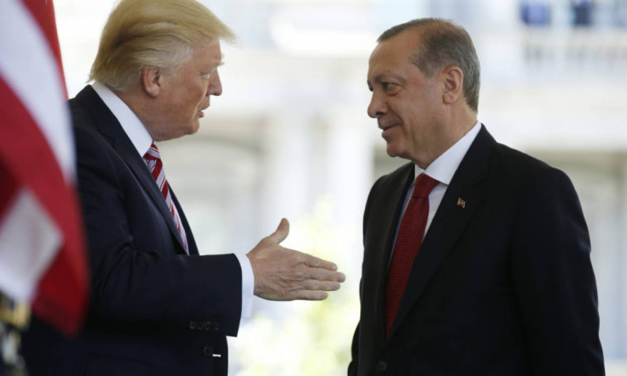 Σε πανικό ο Ερντογάν: Οι νέες απειλές προς ΗΠΑ και η κατάρρευση της τουρκικής οικονομίας