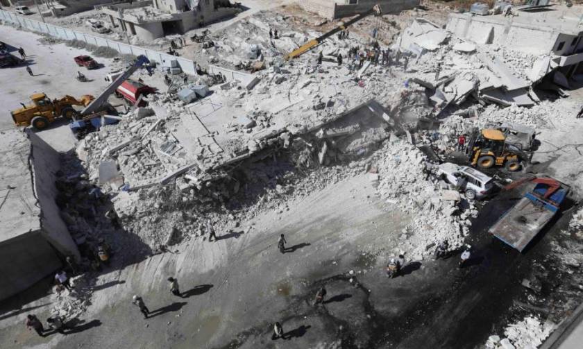 Συρία: Δεκάδες νεκροί από έκρηξη σε κτήριο που «έκρυβε» αποθήκη όπλων