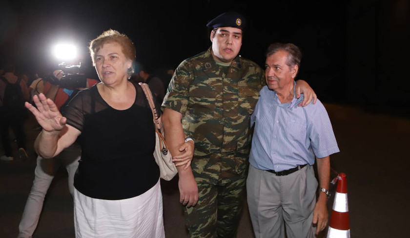 Έλληνες στρατιωτικοί: Στο 424 Στρατιωτικό Νοσοκομείο για ιατρικές εξετάσεις 