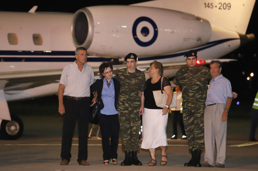 Έλληνες στρατιωτικοί: Στο 424 Στρατιωτικό Νοσοκομείο για ιατρικές εξετάσεις 