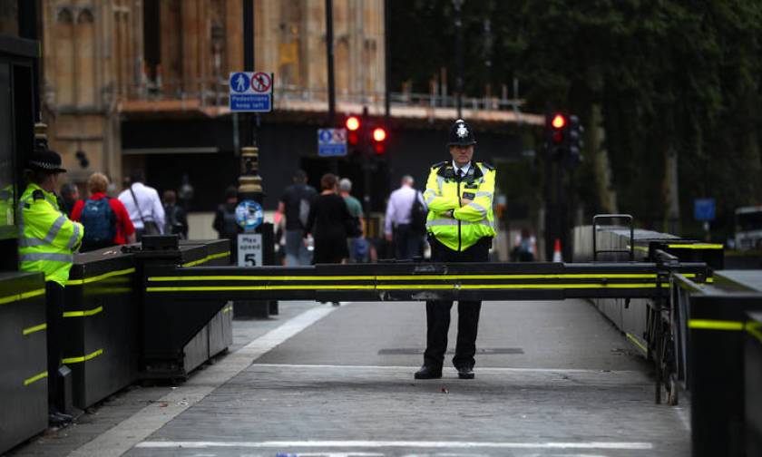 Λονδίνο: Άγνωστος στις Αρχές ο δράστης της επίθεσης έξω από το Κοινοβούλιο