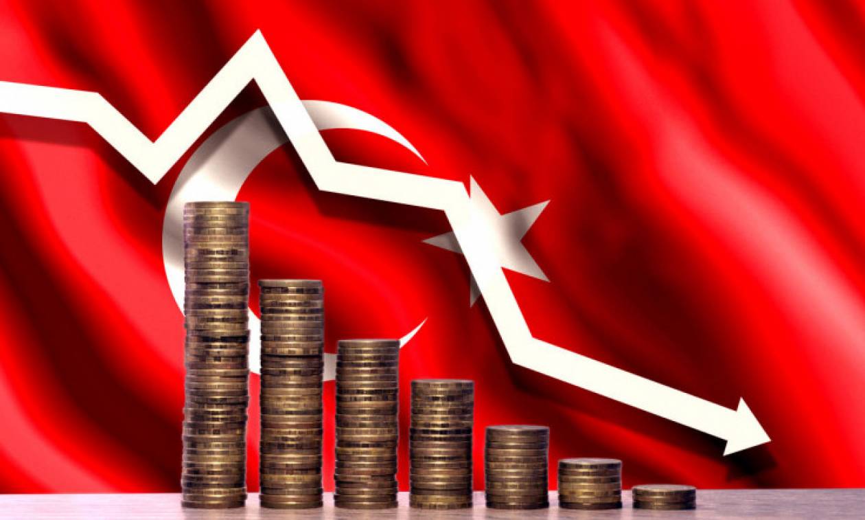 Διπλό «χαστούκι» από Moody's και S&P στην Τουρκία: Στα «σκουπίδια» η πιστοληπτική της ικανότητα