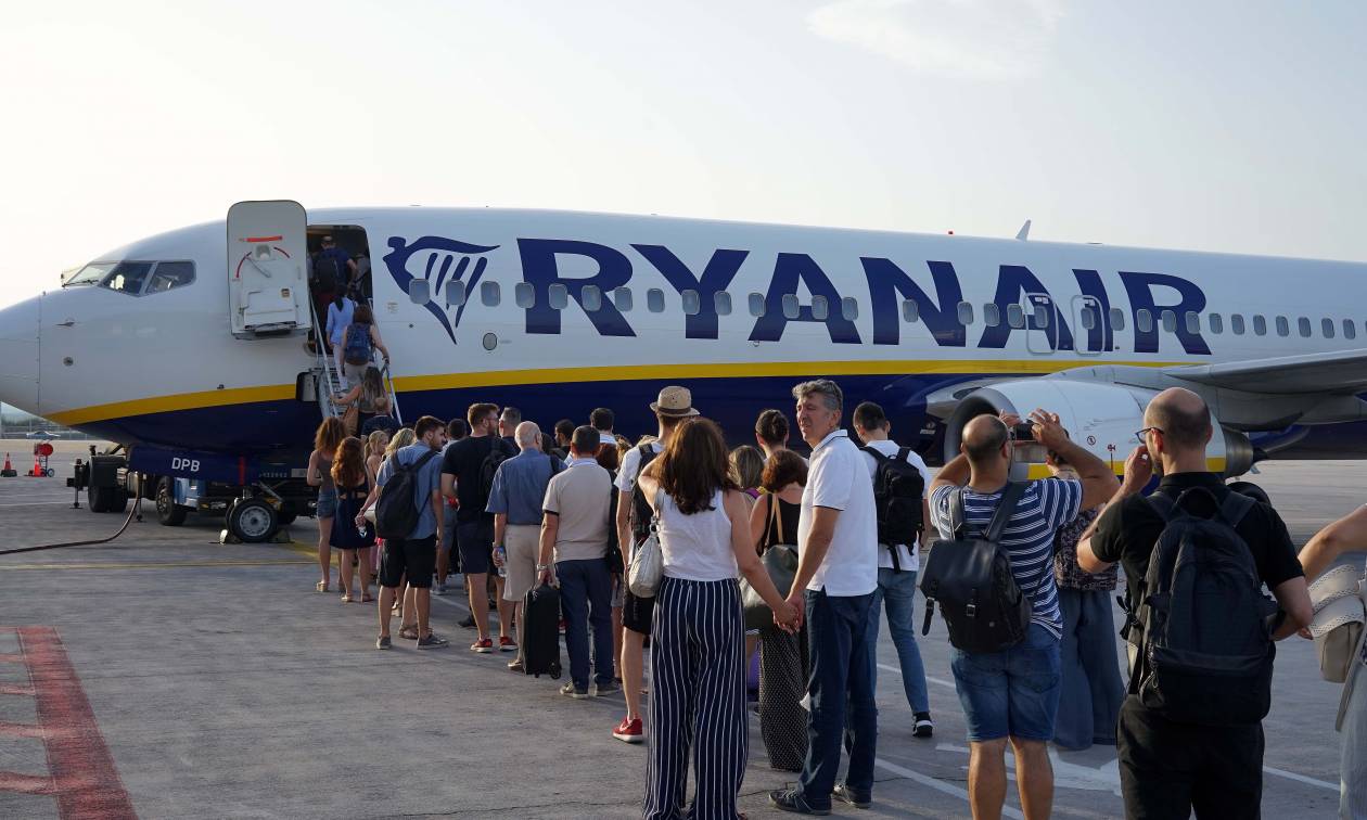 Απόφαση - «βόμβα» από την Ryanair για τις χειραποσκευές