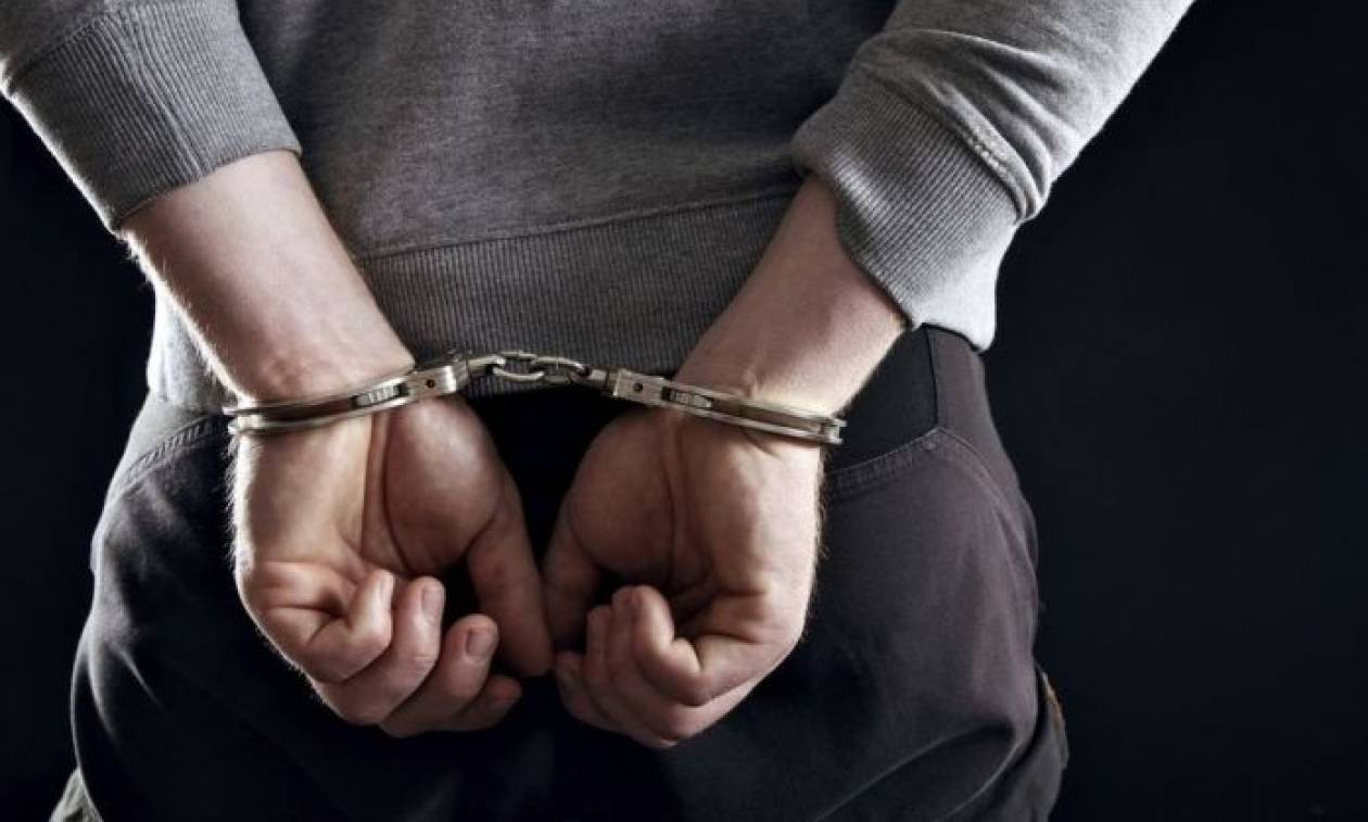 Χαλκιδική: Σύλληψη 41χρονου με ναρκωτικά και αρχαία νομίσματα