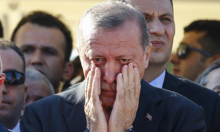 Τα χρέη «πνίγουν» τον Ερντογάν! Δραματική και χωρίς επιστροφή η κατάσταση στην Τουρκία