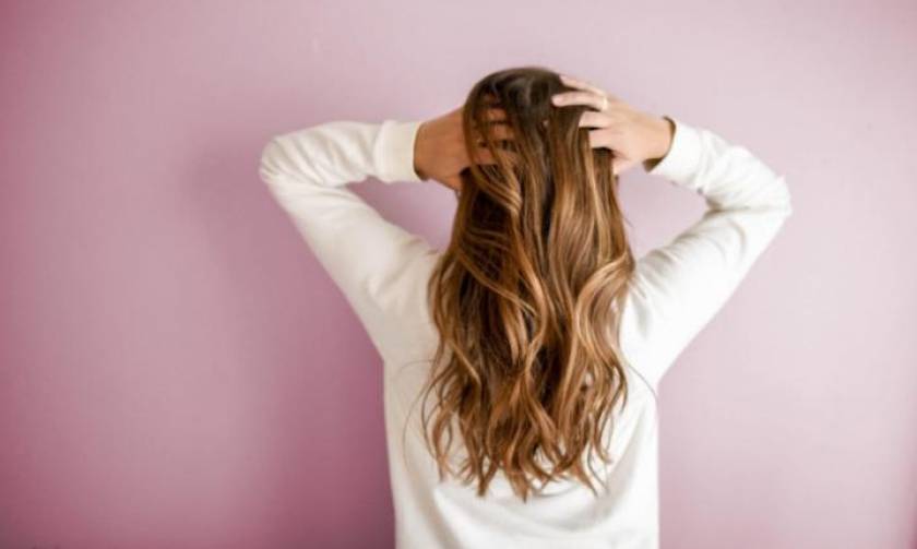 Πέντε μάσκες μαλλιών για να επαναφέρεις τα ταλαιπωρημένα μαλλιά σου