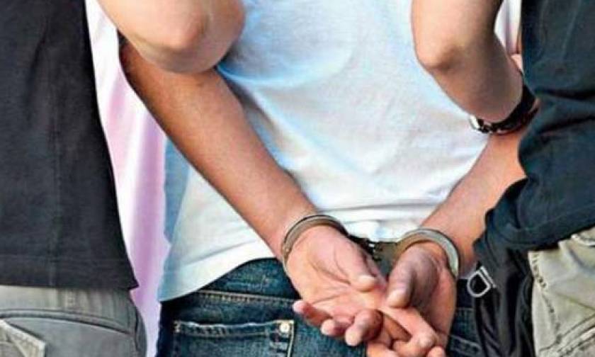 Συνελήφθη 32χρονος για τέσσερις εμπρησμούς στην Αθήνα