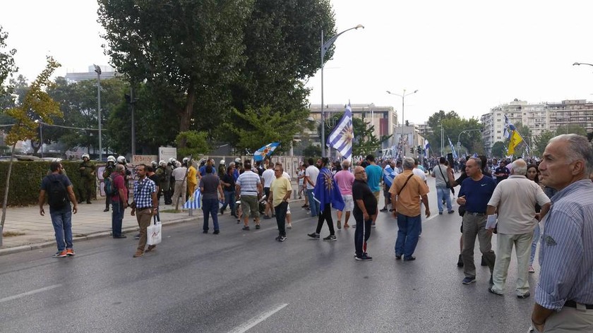 Σοβαρά επεισόδια στα συλλαλητήρια της Θεσσαλονίκης