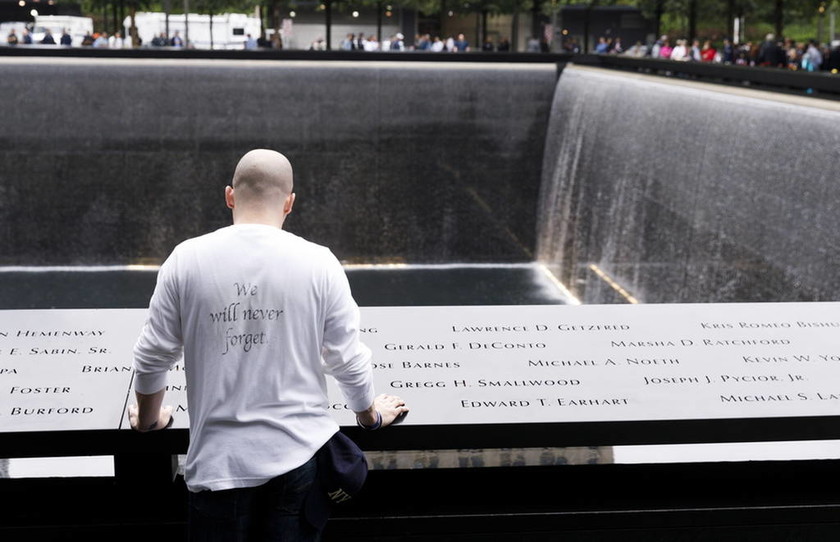 11 Σεπτεμβρίου: Οι Νεοϋορκέζοι τιμούν τη μνήμη των 3.000 θυμάτων της επίθεσης στους Δίδυμους Πύργους