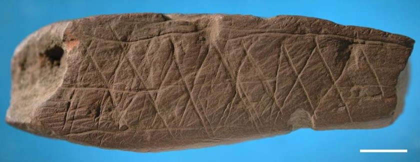 Συγκλονιστική ανακάλυψη: Αυτό είναι το αρχαιότερο «σκίτσο» στον κόσμο ηλικίας 73.000 ετών