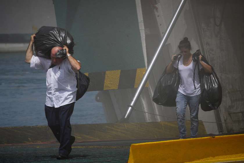 «Ελευθέριος Βενιζέλος»: Έτσι ξεκίνησε η φωτιά που έκαψε το πλοίο