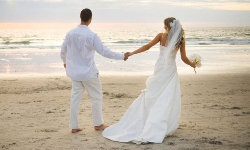 Σοκ για δεκάδες παντρεμένα ζευγάρια στην Αθήνα με αυτό που ανακάλυψαν για το γάμο τους