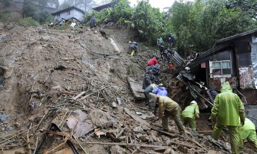 Φιλιππίνες: Αυξάνεται δραματικά ο αριθμός των νεκρών από τον υπερ-τυφώνα Μανγκούτ (pics+vids)