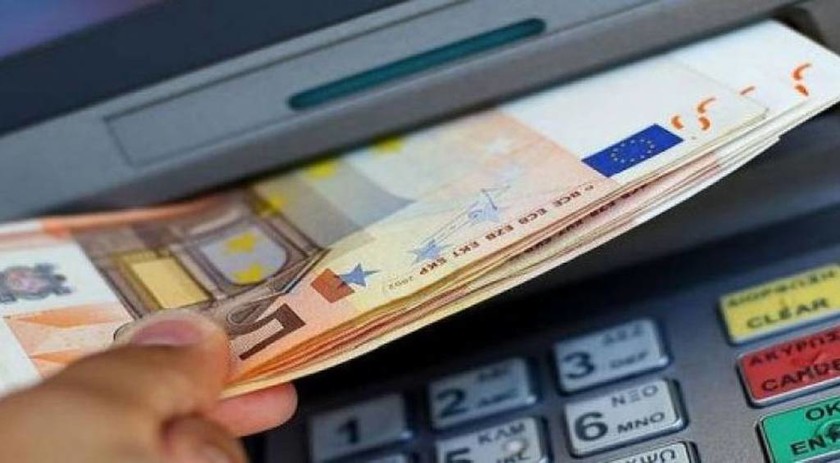ΟΑΕΔ: Τι ισχύει για το επίδομα μακροχρόνια ανέργων των 200 ευρώ