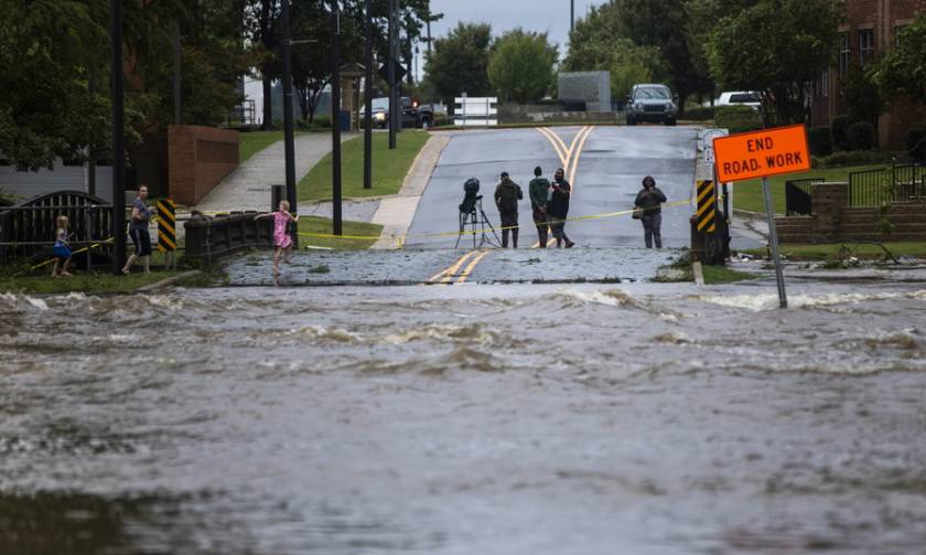 Τυφώνας Φλόρενς: Σαρωτικές πλημμύρες απειλούν Βόρεια και Νότια Καρολίνα - Τουλάχιστον 32 νεκροί