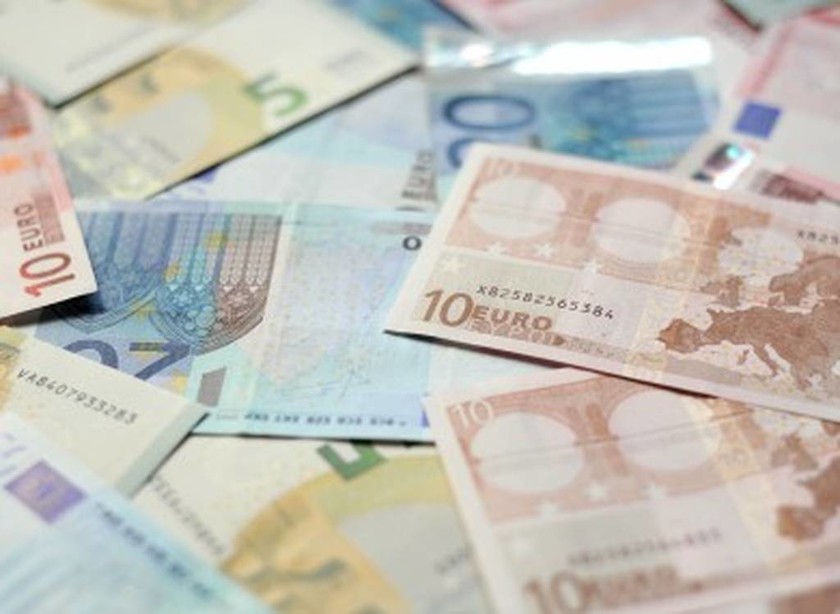 ΟΑΕΔ: Έκτακτο επίδομα 1.000 ευρω - Ποιοι το δικαιούνται 