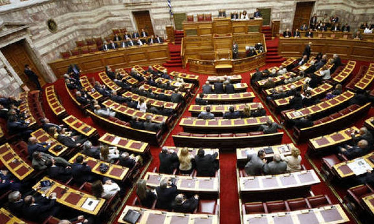 Βουλή: Κατατέθηκε η τροπολογία για τον κατώτατο μισθό