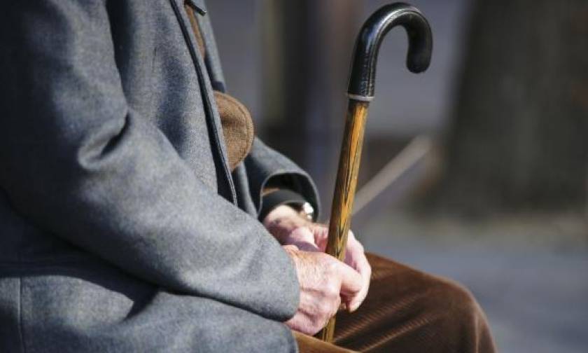 Ασφαλισμένοι: Πάνω από 460.000 είναι οι αιτήσεις συνταξιοδότησης που εκκρεμούν