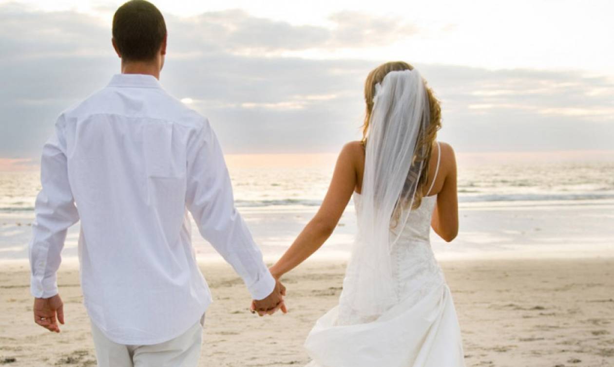Τρίκαλα – Πανικός σε γάμο: Δεν φαντάζεστε τι έκανε ο γαμπρός την ώρα του μυστηρίου
